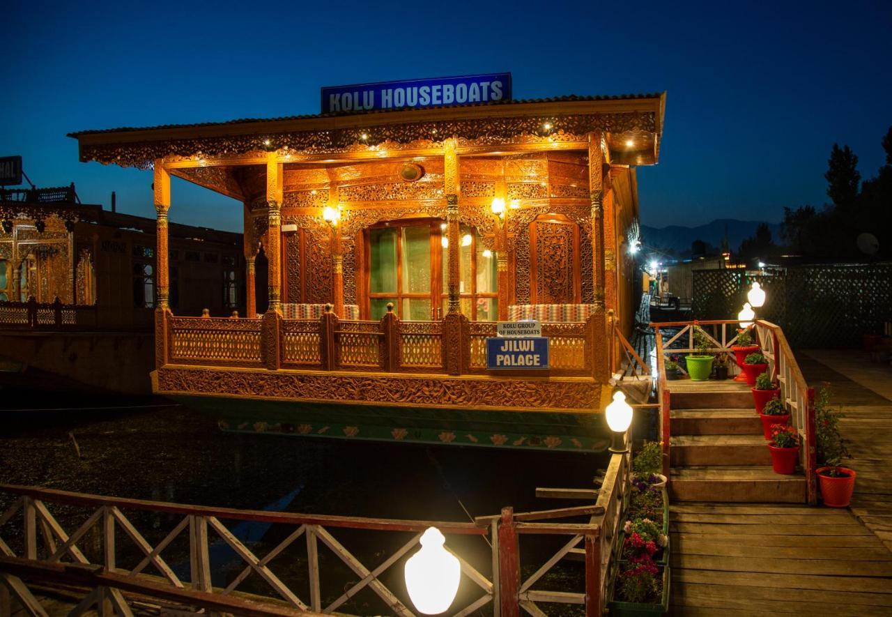 Готель Kolu Group Of Houseboats Срінагар Екстер'єр фото